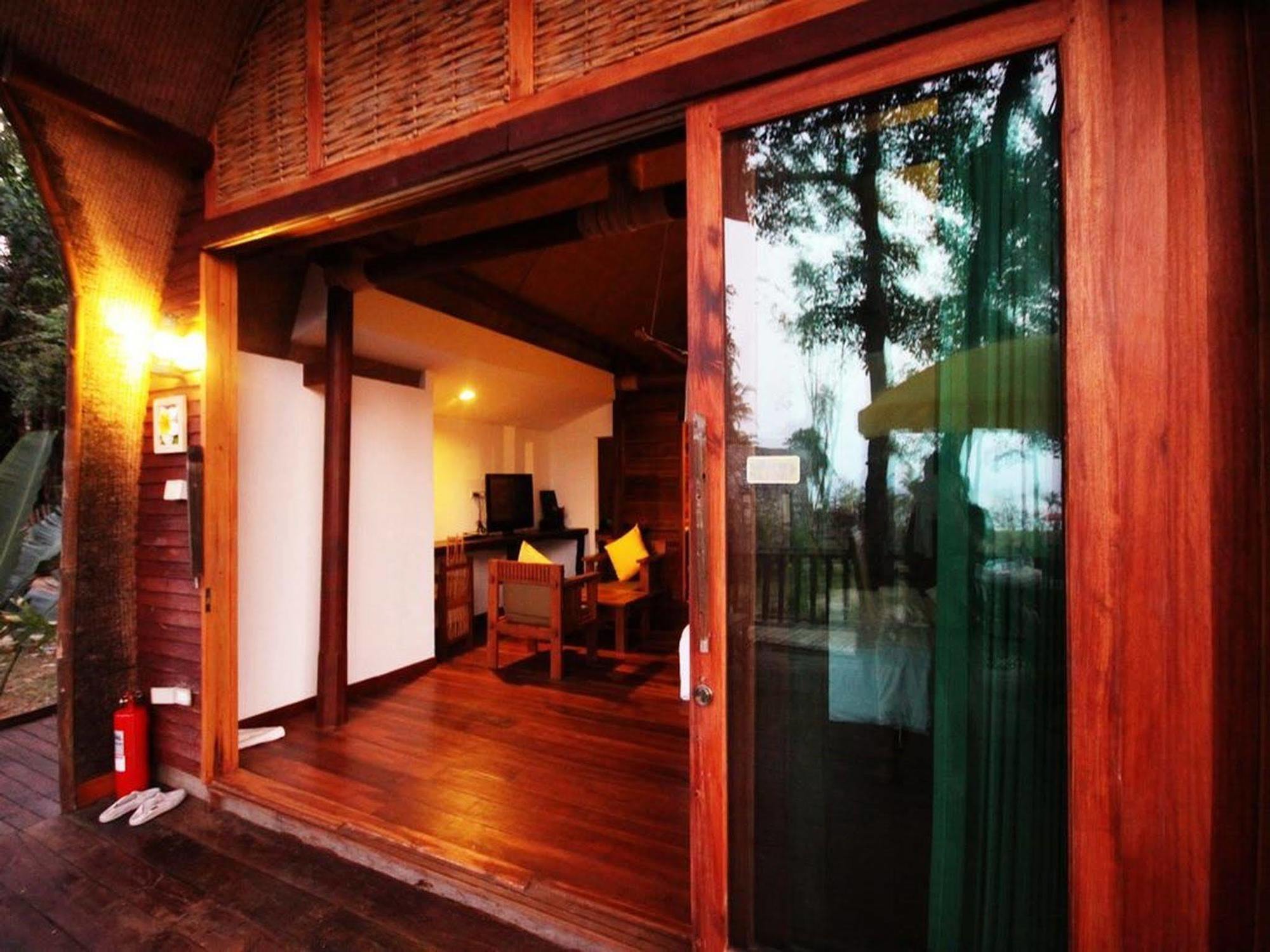 The Cinnamon & Saphansufan Resort Kohmak Mak-sziget Kültér fotó